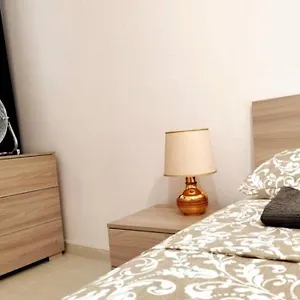 Ruga Giuffa Apartamento