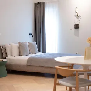  Apartment Palazzo Ciopeta - Italian Excellence